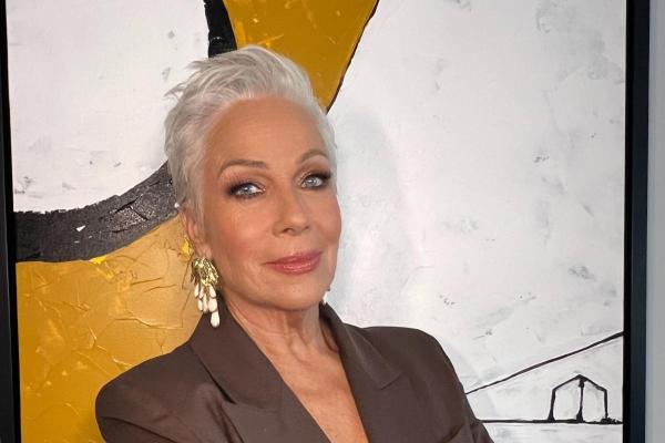 Denise Welch