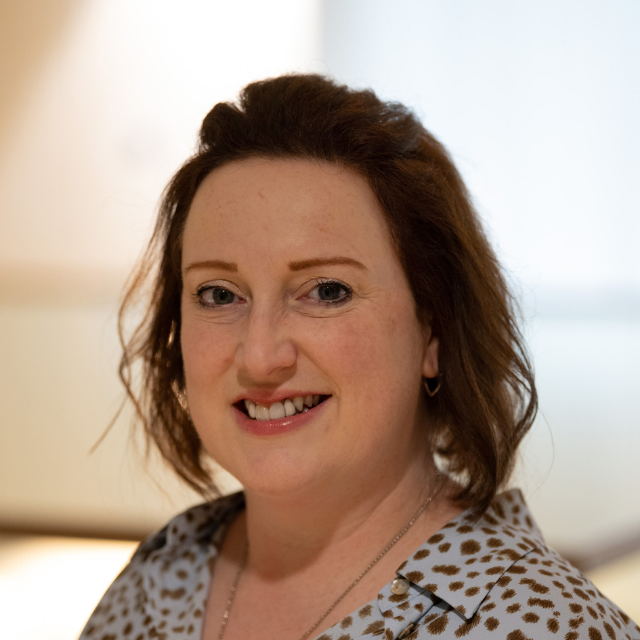 Julie Pompa headshot